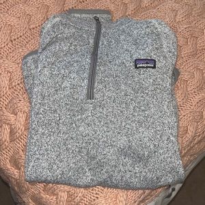 Patagonia half zip crew!!